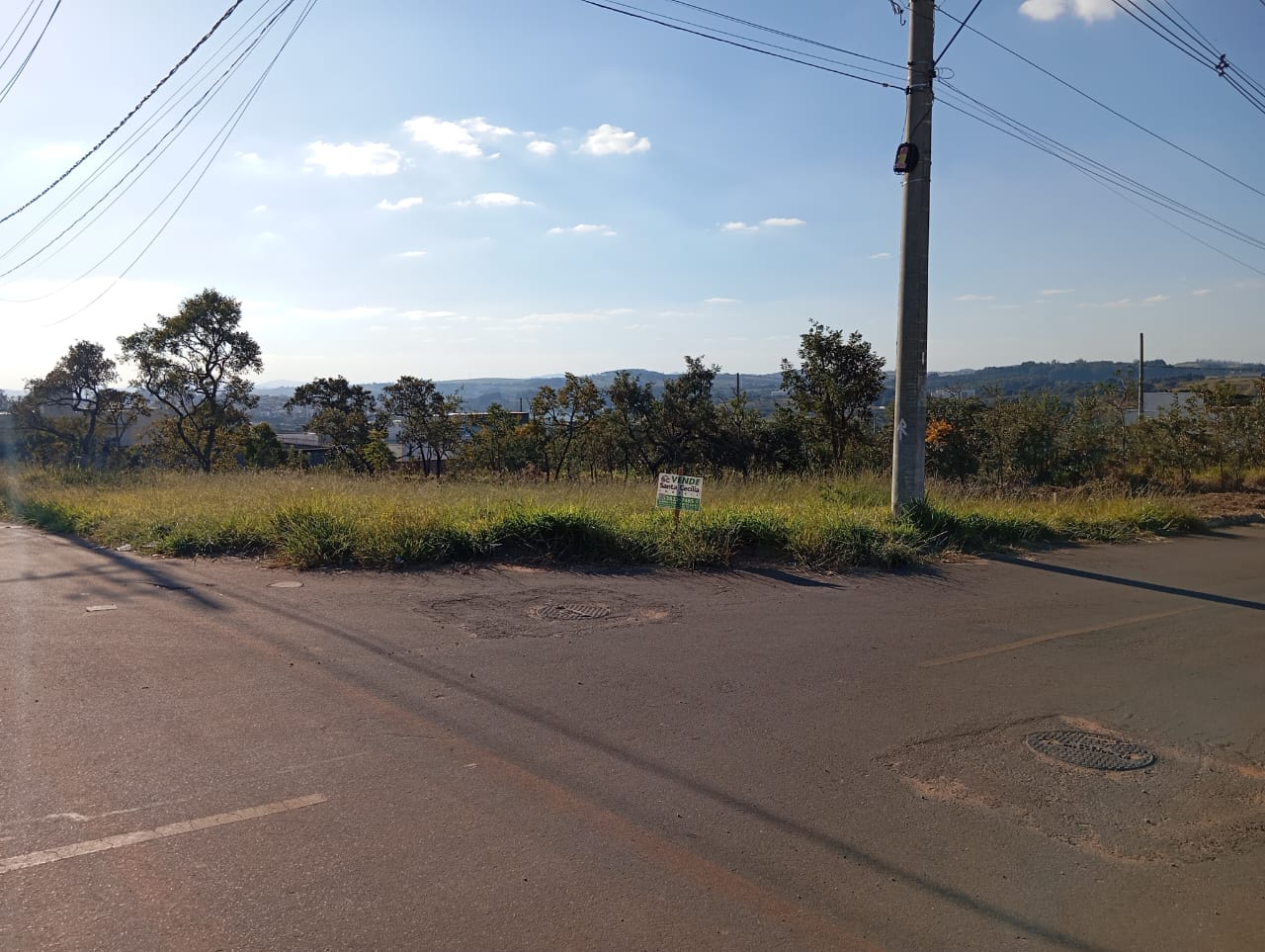 Lote de esquina à venda bairro Altavilla Lavras, 319,63m².Santa Cecília Imóveis